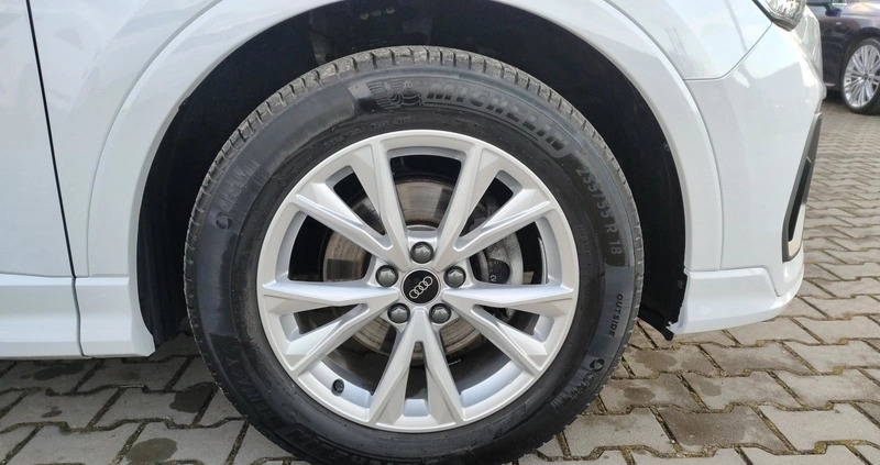 Audi Q3 cena 155900 przebieg: 28972, rok produkcji 2023 z Warszawa małe 379